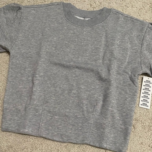 BDG Bliss Puff Sleeve Sweatshirt NWT Size S - Grey - Picture 6 of 8